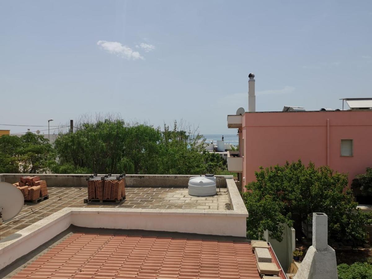 Casa Tramonto Vista Mare Apartment Marina Di Pescoluse Exterior photo